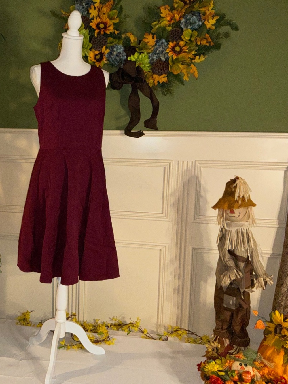 Retro 50’s style burgundy dress